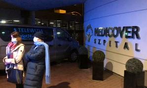 [VIDEO] Uwięziony 80-latek w MEDICOVER, zarażony tam Covidem? Dlaczego warszawski szpital na Wilanowie zapowiadał jego śmierć a po interwencji Policji i Prokuratury i Sądu nie chce go oddać rodzinie do domu?