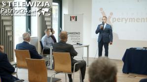 [VIDEO] Przemysł zgłasza największe od lat zapotrzebowanie na pracowników z kompetencjami technicznymi. W ich kształcenie angażują się nie tylko firmy, ale i miasta. Tak dzieje się nie tylko w Polsce, ale i m.in. w Czechach, na Węgrzech i Słowacji