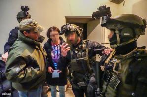 [VIDEO] Od ćwiczeń do działań. Wspólne szkolenie funkcjonariuszy CPKP „BOA”, SPKP oraz policyjni instruktorzy z NYPD (USA), RAID i BRI (Francja) Od ćwiczeń do działań