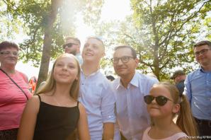 [VIDEO] Premier Mateusz Morawiecki: nigdy nie zostawiamy ludzi samych sobie