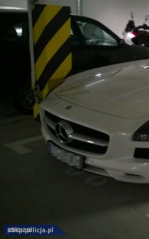 Kradli w Niemczech samochody - w Polsce je legalizowali - policja polska i niemiecka rozbiły zorganizowaną grupę