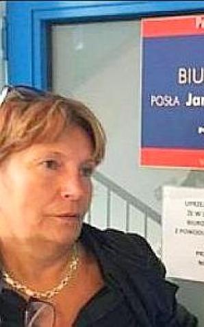 [VIDEO] Czy kolesiostwo w Sądzie Okręgowym w Świdnicy będzie we wtorek decydować o skandalicznej karze dla biznesmenki z Kłodzka? Czy Prezes Sądu Anatol Gul odsunie od decyzji kolegów i koleżanki śpiącej na rozprawach prokurator Małgorzaty Sałackiej?