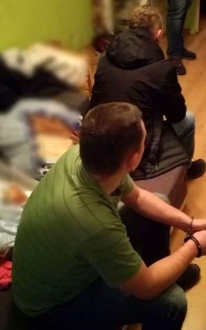 Bydgoscy kryminalni zatrzymali dwóch braci z pornografią dziecięcą