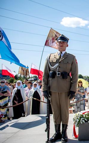 [VIDEO] Pamiętamy o bohaterach Cudu nad Wisłą