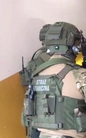 [VIDEO] Zatrzymani za organizowanie nielegalnego przekraczania granicy