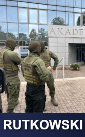 [VIDEO] Agresywna napaść oszustów na ekipę ks. Andrzeja Kryńskiego uznanego przez sąd za właściciela Akademi Polonijnej w Częstochowie!