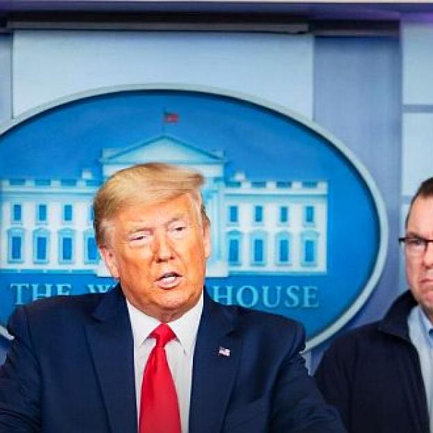 Przepisy w poszczególnych stanach USA w związku z epidemią COVID-19