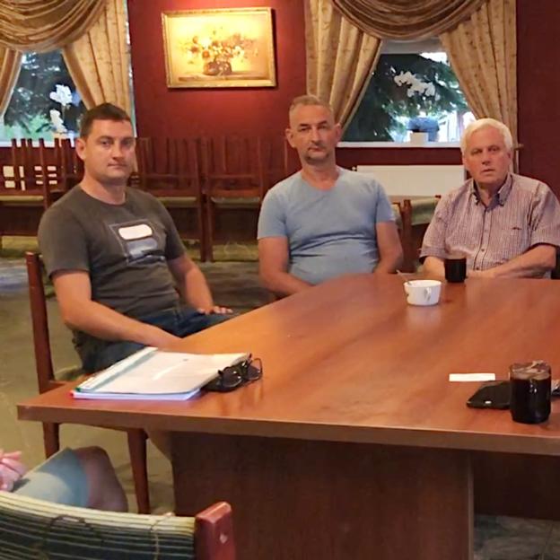 [VIDEO] Rolnicy wskazują Jarosławowi Kaczyńskiemu pilne kierunki reform na wsi w ramach Polskiego Ładu!