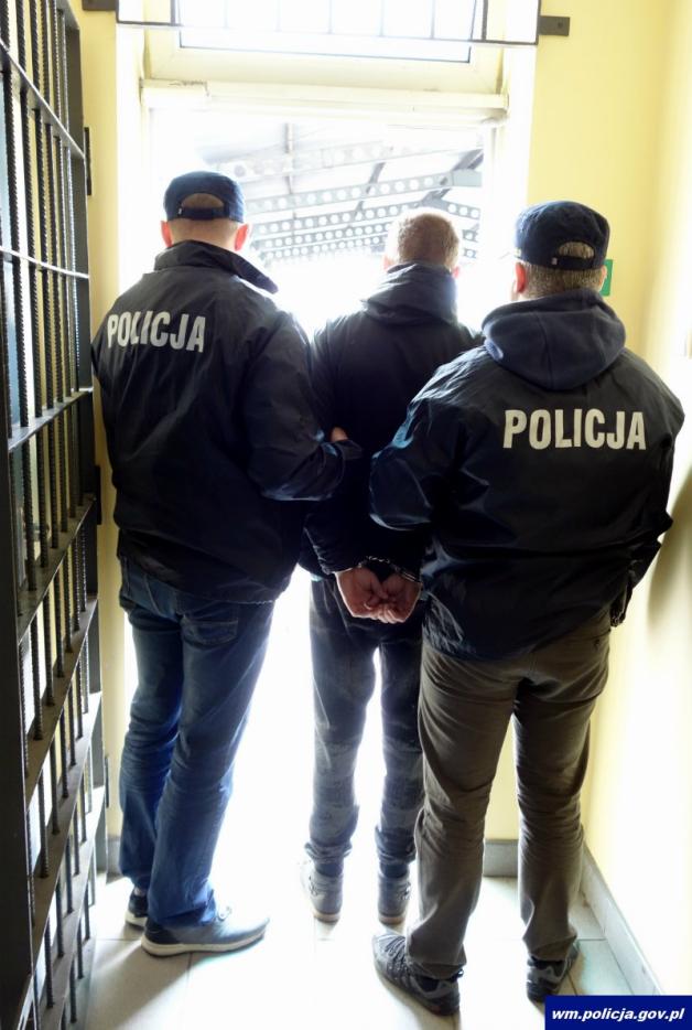 W opakowaniu po proszku do prania wwieźli do kraju blisko 9 kg amfetaminy - zostali zatrzymani