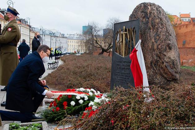 [VIDEO] Premier Mateusz Morawiecki: Prawda o Katyniu stanowi fundament wolnej Polski